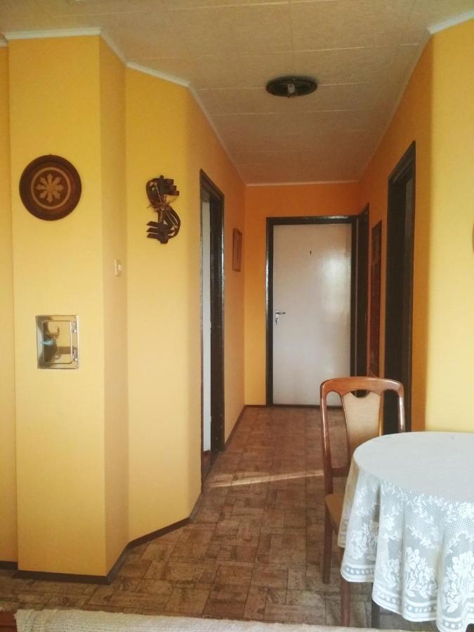 Vadkacsa Apartmanhaz Medencevel Zamárdi Eksteriør billede